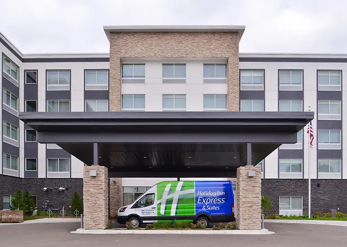 Holiday Inn Express & Suites Mall Of America - Msp Airport By Ihg Bloomington